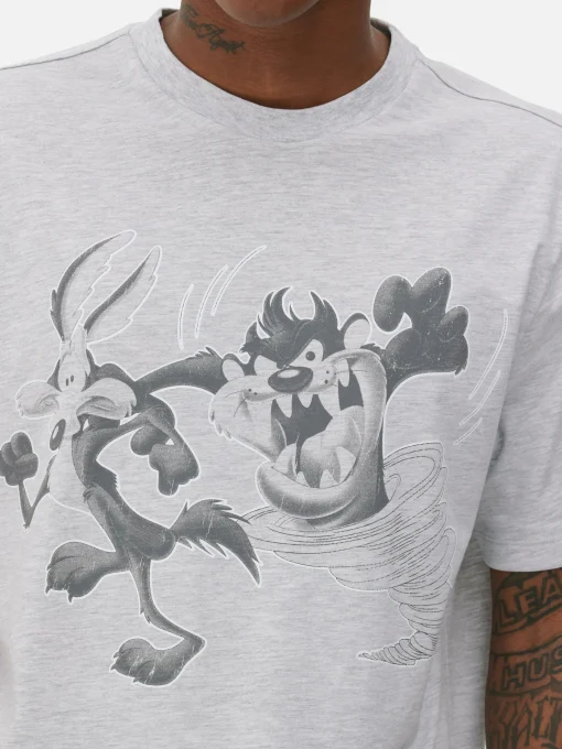 Looney Tunes Graphic T-Shirt