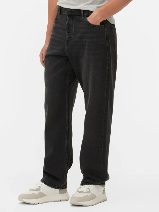 Loose Fit Jeans