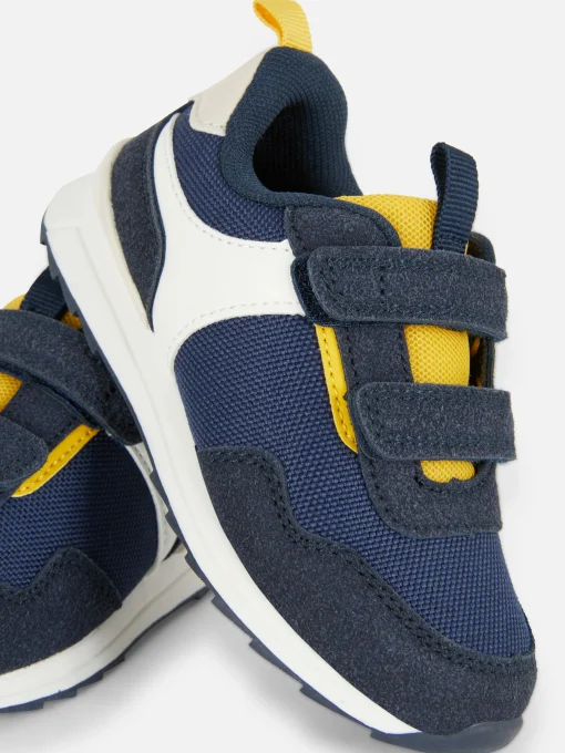 Low Top Color Block Sneakers