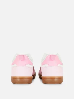 Low Top Sneakers