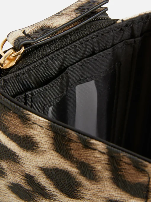 Medium Chain Detail Purse