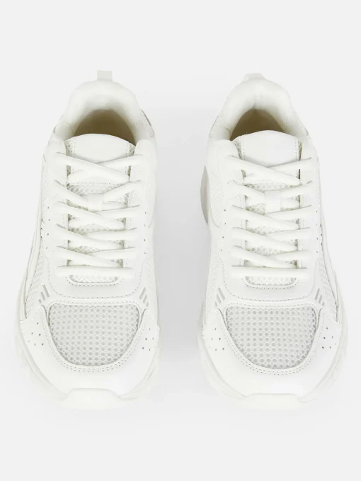 Mesh Panel Sports Sneakers