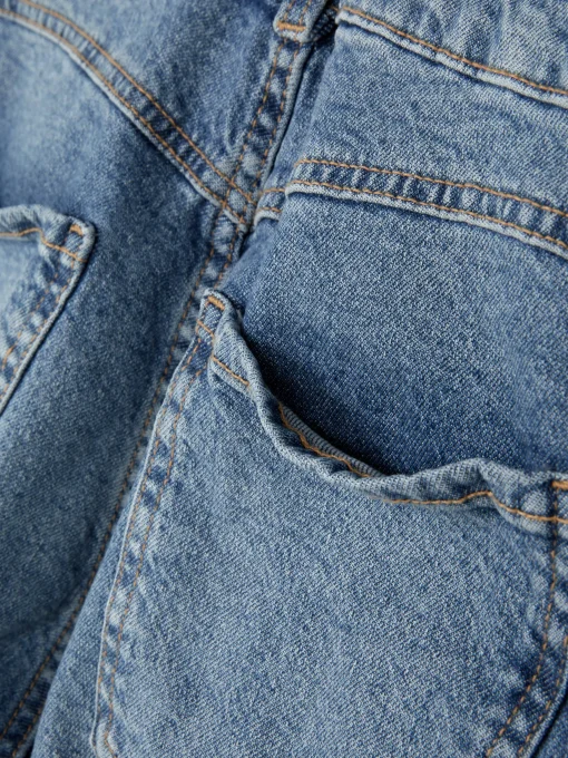 Mom Jeans