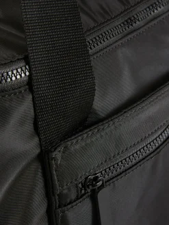 Multi-Compartment Weekender