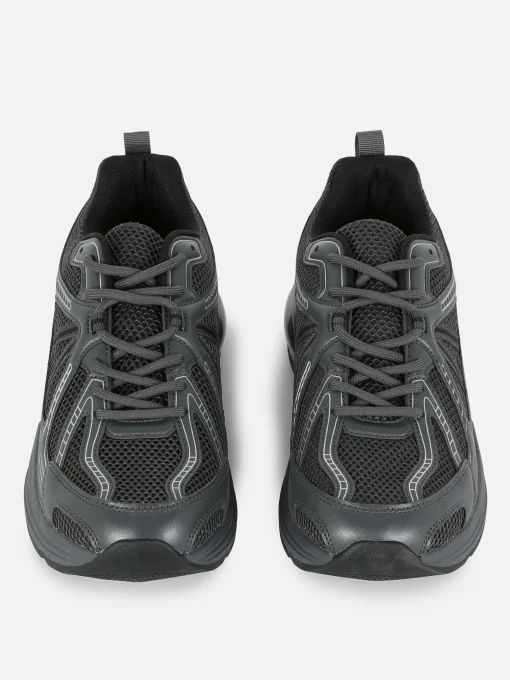 Paneled Low-Top Sports Sneakers