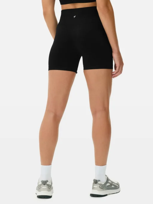 Performance Seamless High Rise Shorts