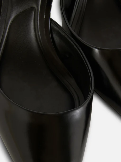 Pointed Mule Kitten Heels