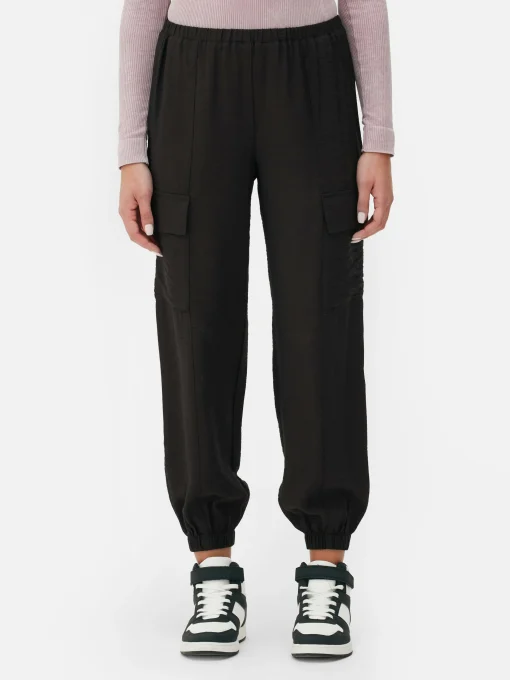Relaxed Fit Cargo Pants