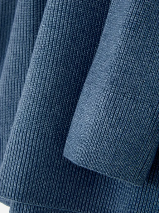 Ribbed Crew Neck Sweater