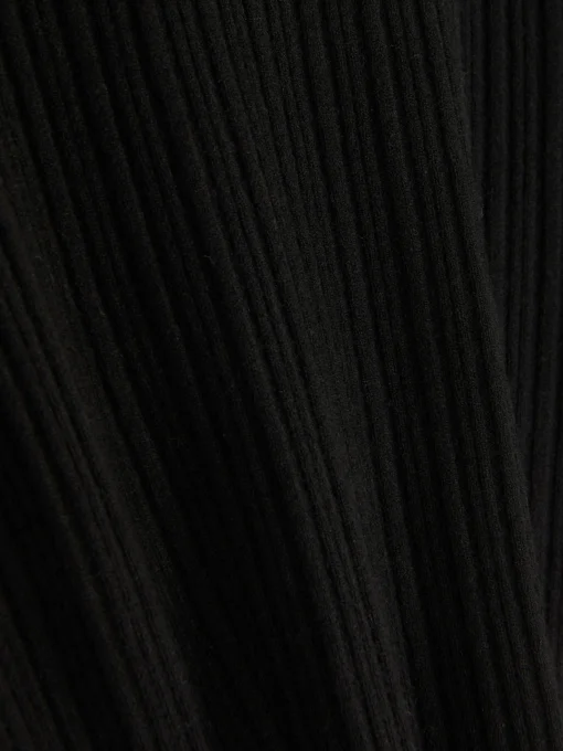 Ribbed Mock Neck Sweater