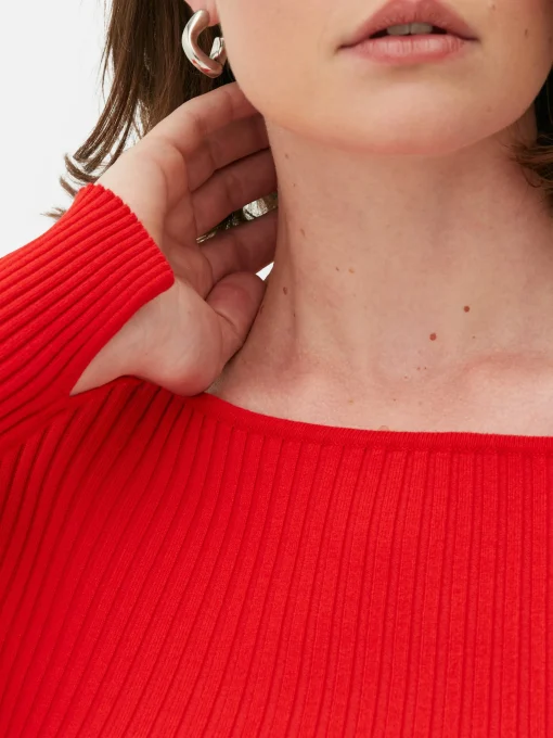 Ribbed Slash Neck Top