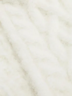 Rita Ora Cable Knit Headband