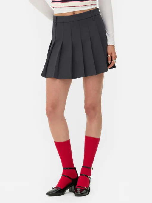 Rita Ora Pleated Mini Skirt