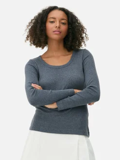 Scoop Neck Long Sleeve Top
