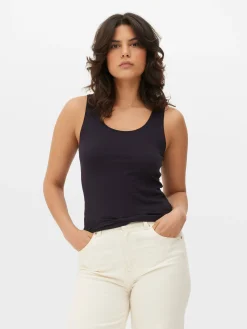 Scoop Neck Tank