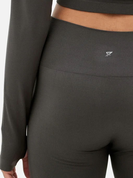 Seamless Performance Full-Length Leggings