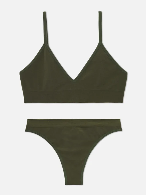 Seamless Triangle Bralette And Thong Set