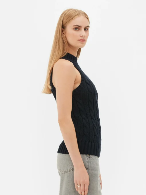 Sleeveless Cable Knit Tank