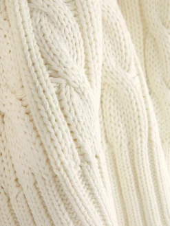 Sleeveless Cable Knit Tank