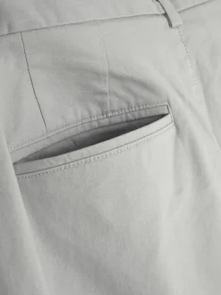 Slim Stretch Chinos