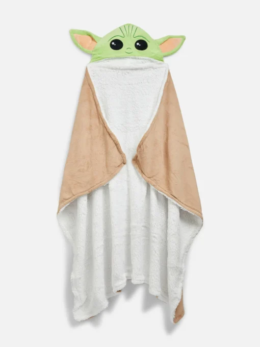 Star Wars Baby Yoda Hooded Throw