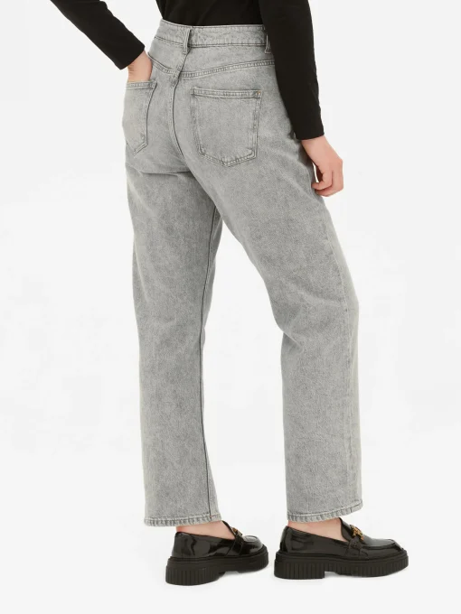 Straight Leg Jeans
