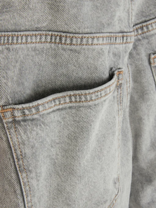 Straight Leg Jeans