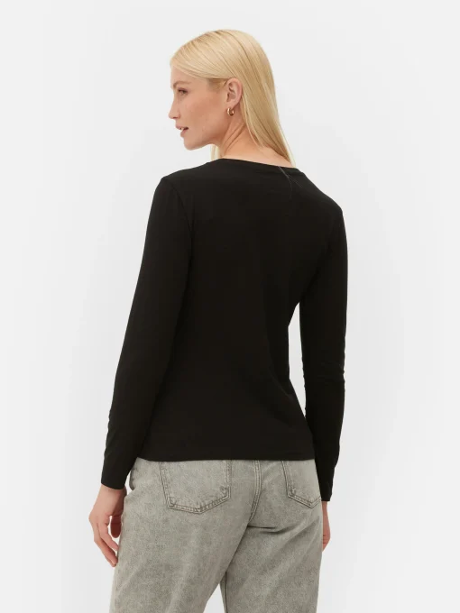 Stretch Long Sleeve T-Shirt