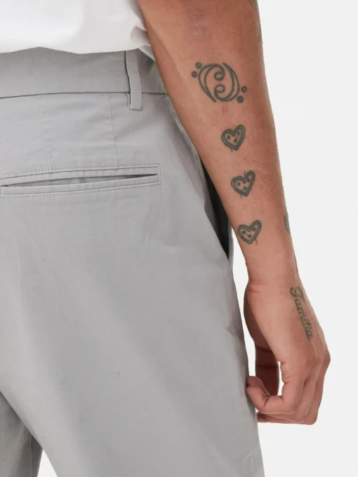 Stretch Slim Chinos