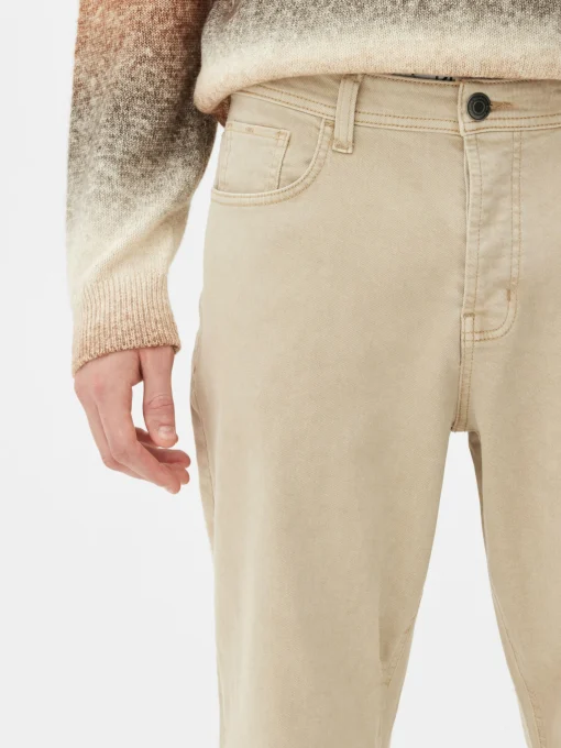 Stretch Straight Jeans