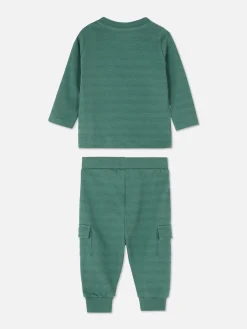 Textured T-Shirt And Cargo Pants Set