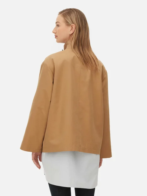 The Edit Cropped Trench