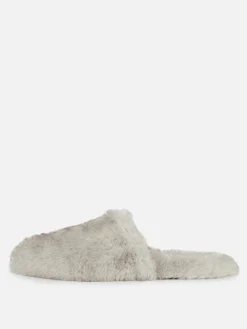 The Edit Fluffy Mule Slippers