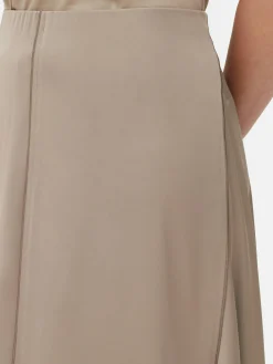 The Edit Satin Skirt