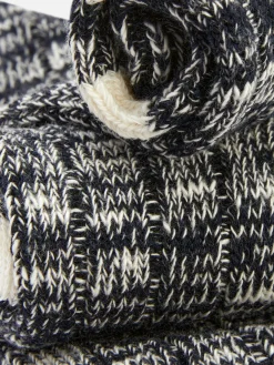 The Stronghold Knit Crew Socks