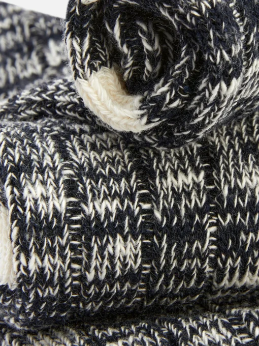 The Stronghold Knit Crew Socks