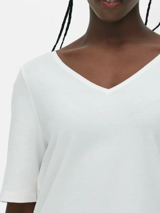 V-Neck Short Sleeve T-Shirt