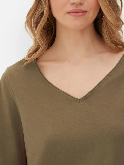V-Neck Short Sleeve T-Shirt