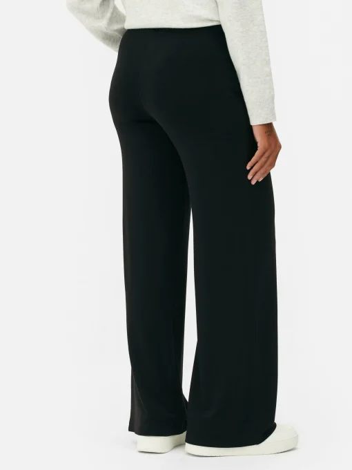 Wide-Leg Leggings